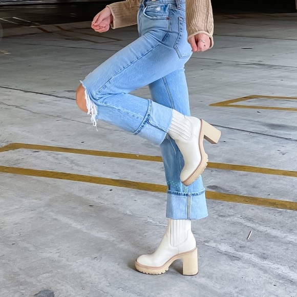 Dolce Vita Caster bootie - Picture 3 of 10